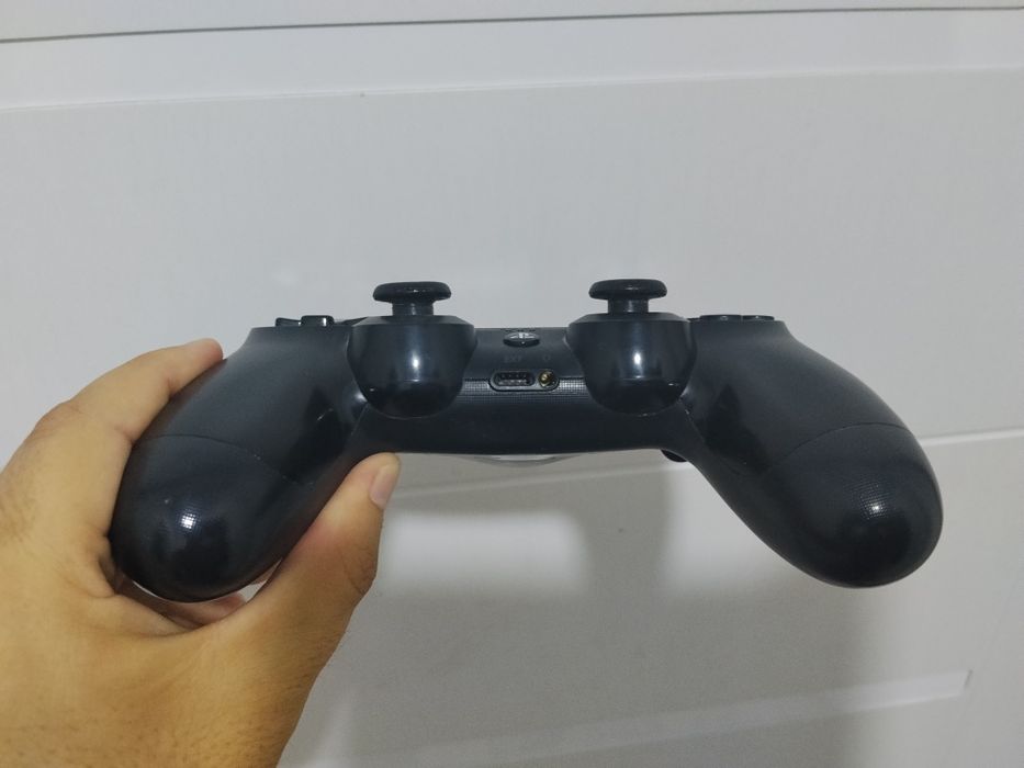 Оригинальный геймпад Sony DualShock 4 для PS4 / ПК / Телефонов