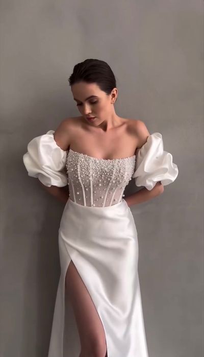 Сватбена рокля + дълъг воал подарък