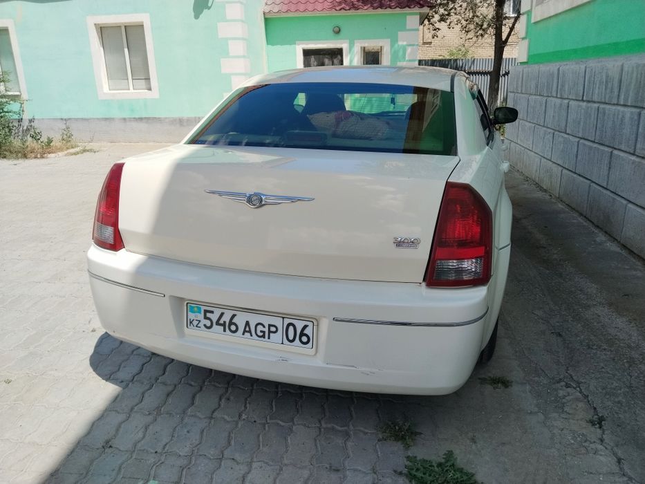 Крайслер С300 обьем 3.5