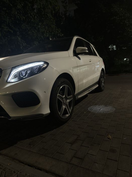 Mercedes-Benz GLE 350 2016 — 3