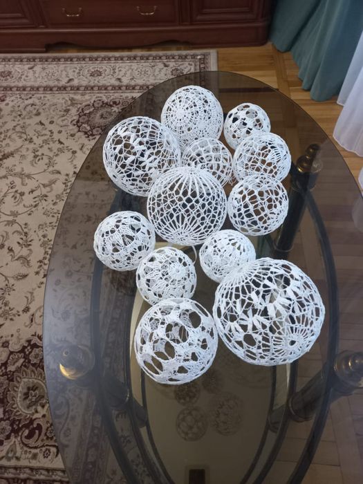 Новогодние шары вязанные