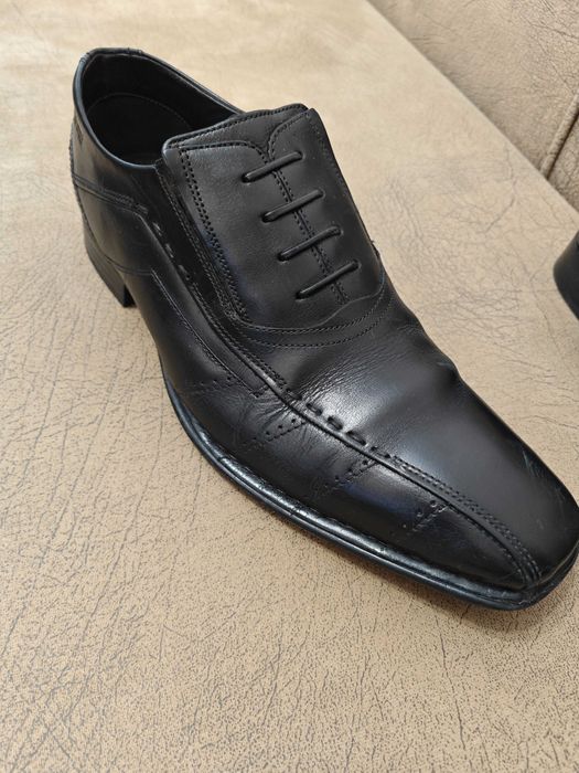 Официални черни обувки Bugatti/Бугати-43 номер