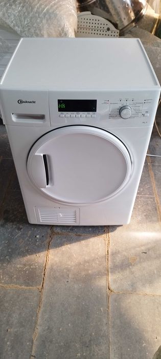 Сушилня Bauknecht  клас B 8 кг. внос от Германия