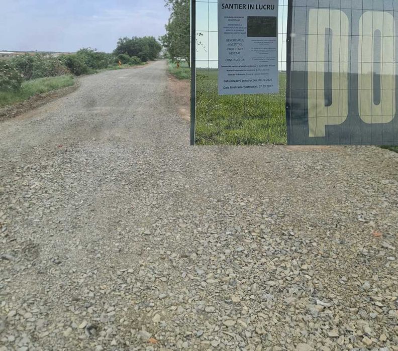 Vand Ferma Casa Teren Livada Zadareni Arad intravilan cu numar de casa 9460 mp + drum in lucru