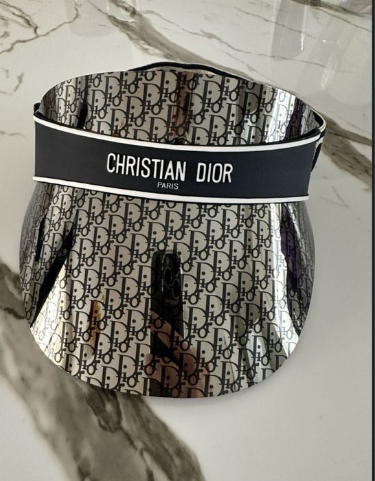 Уникална Козирка dior