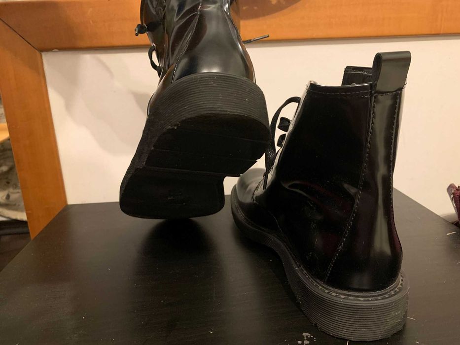 Ghete piele neagra Calvin Klein nr.44