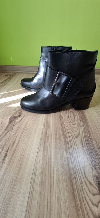 Черни дамски боти