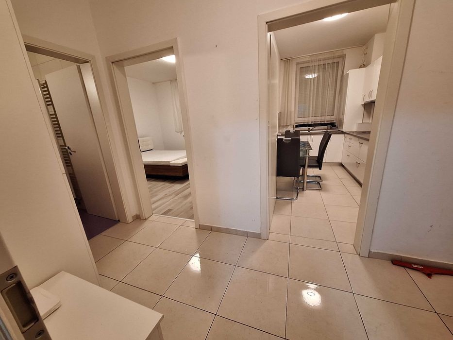 Proprietar vand garsoniera complet utilata Avantgarden 3 Sibiu