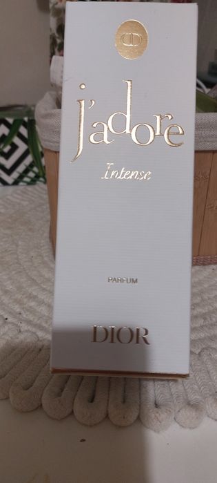 Нов, Dior Jadore intense