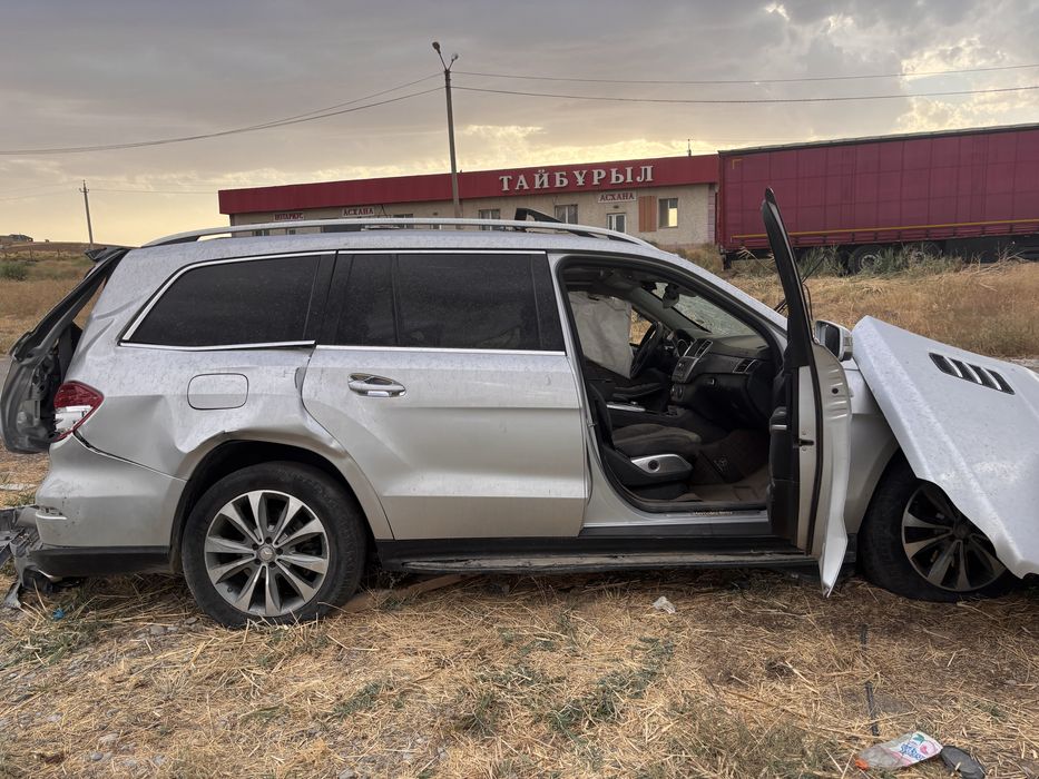 Mercedes-Benz GL 470