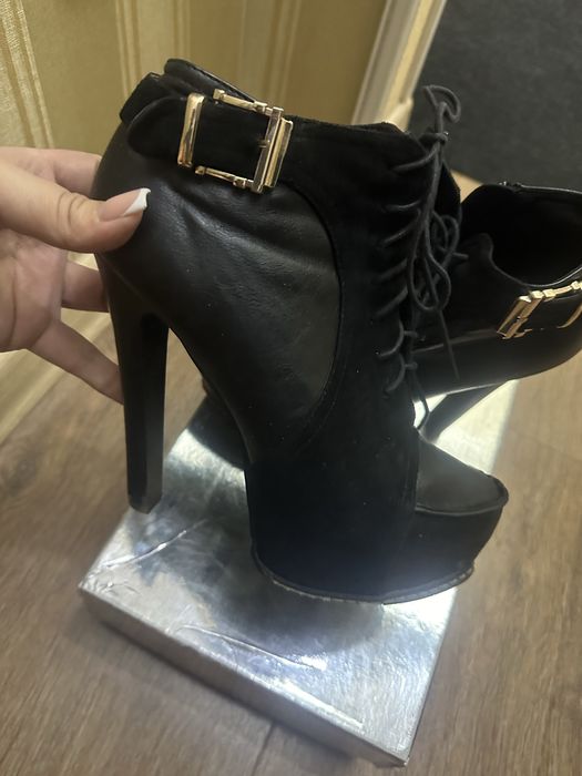 Женская зимняя обувь