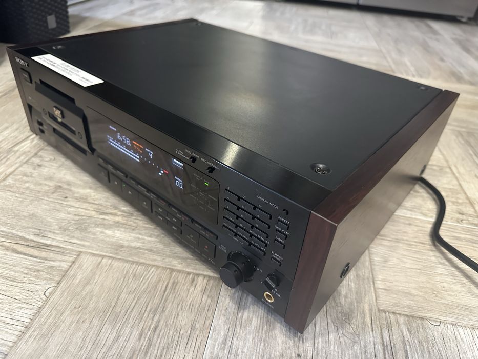 Sony DTC2000 DTC 77ES DTC 1000ES DTC500ES DTC59ES DTC 57 ES cu telec