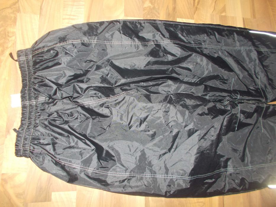 pantaloni HELD moto sau alt sport,impermeabili ( grosi ) ,marimea L