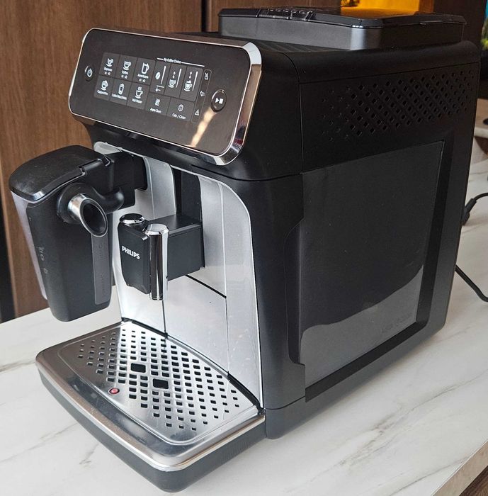Кафеавтомат Philips EP3246