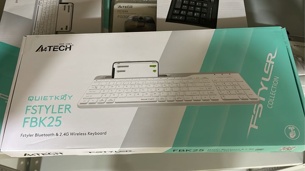 Продам беспроводную клавиатуру