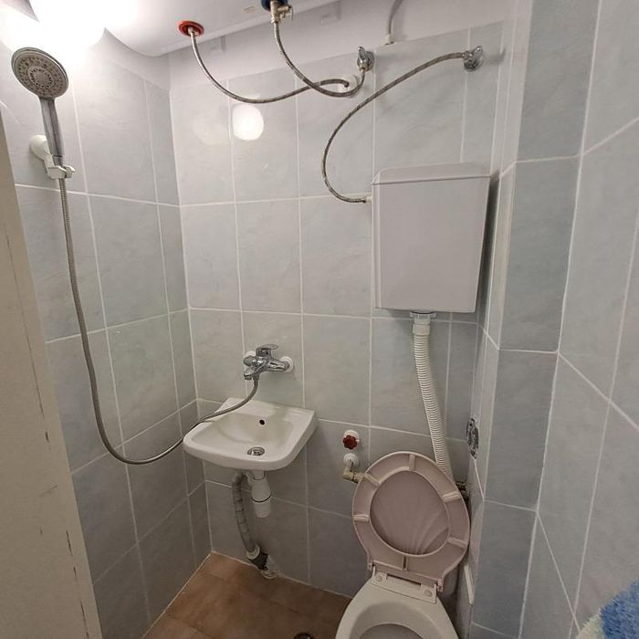 Дава се под наем Двустаен апартамент в Варна, Победа - 50 кв.м за 342 € - Снимка #4