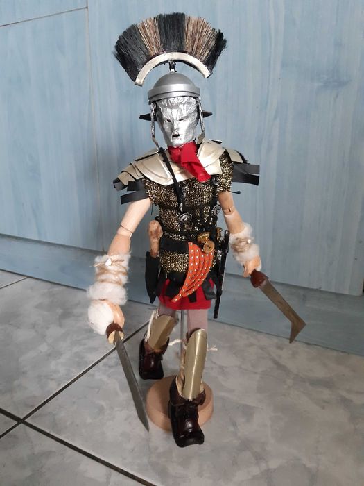 Figurina centurion Roma articulat 30cm cu echipament realizat manual