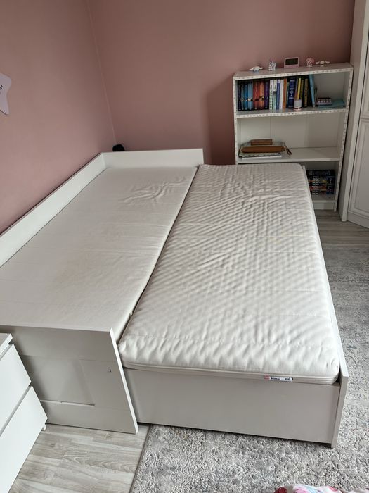Кровать ikea, раздвижная с матрасами. 80000 тг
