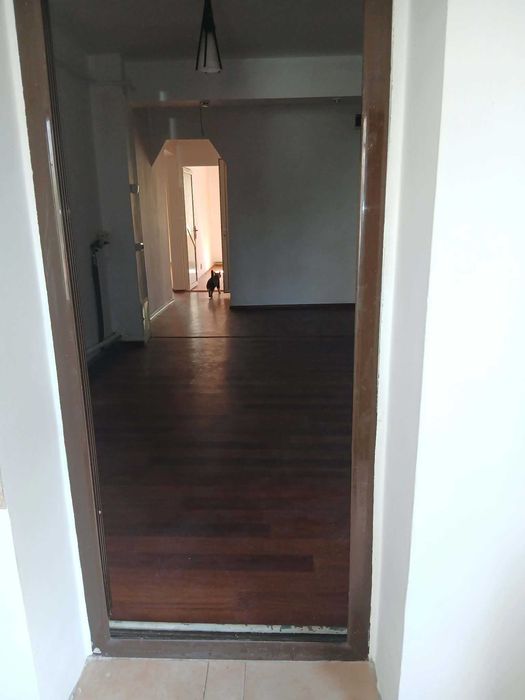 Apartament 3 camere decomandat, gata de mutat !