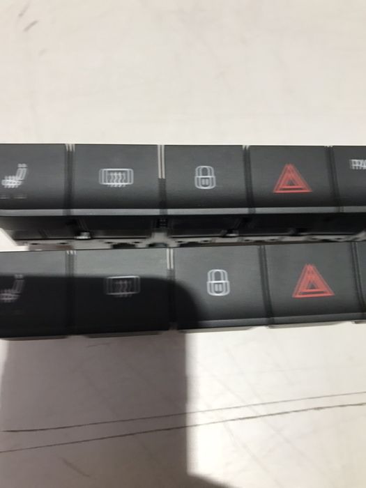 Buton avarie skoda fabia 3