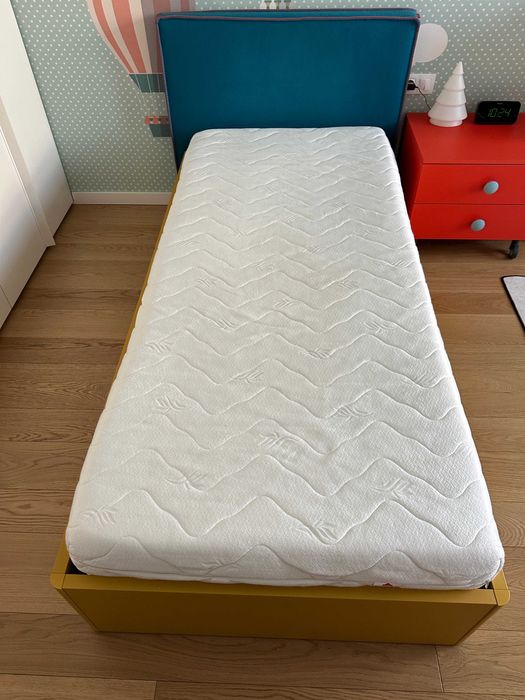 ЛЕГЛО с матрак, модел HUG, марка NIDI.IT