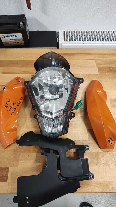 Carena  sa KTM Duke 125 390