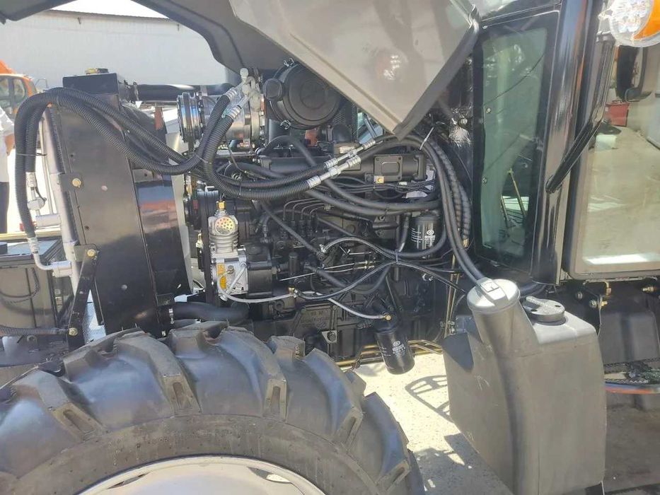 Трактор SCOUT TE-904C