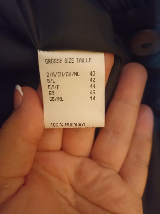 Haina blana sintetica femei