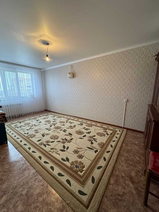 3 к.кв. в центре - район Стадион
