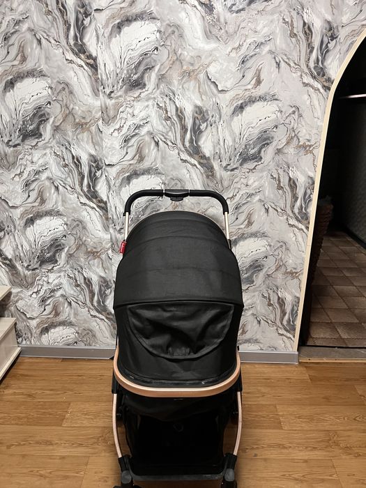 Продам детскую коляску