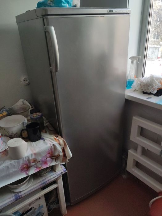 Продам морозильную камеру атлант