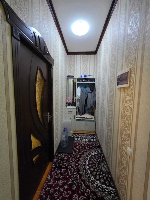 Продаётся 2х комн квартира на 1 этаже Ор-р 6 микрорайон Мадина