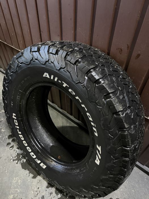 Anvelopa BF Goodrich MT 37 12,5 R17 si AT 285/70 R17