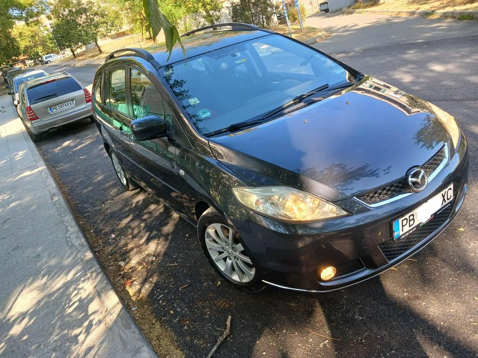 Продавам Мазда 5