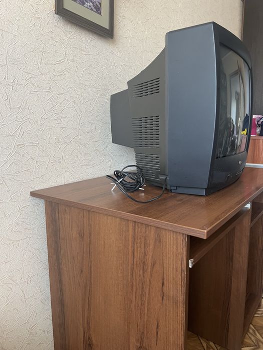 Компьютерный стол, письменный стол