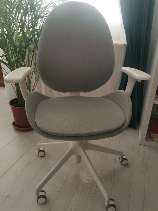 Vând scaun de birou ikea