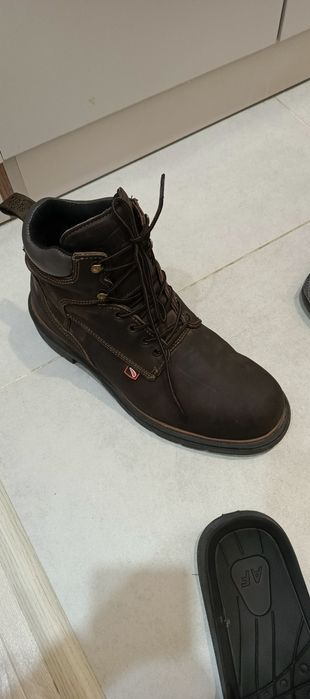 Продам спец обувь зимние red wing