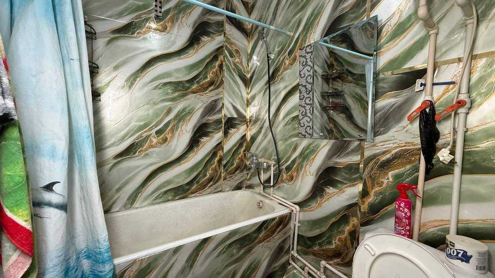 Доканал 26-мактаб 4 қаватда 2 хонали квартира сотилади. ID: 1906