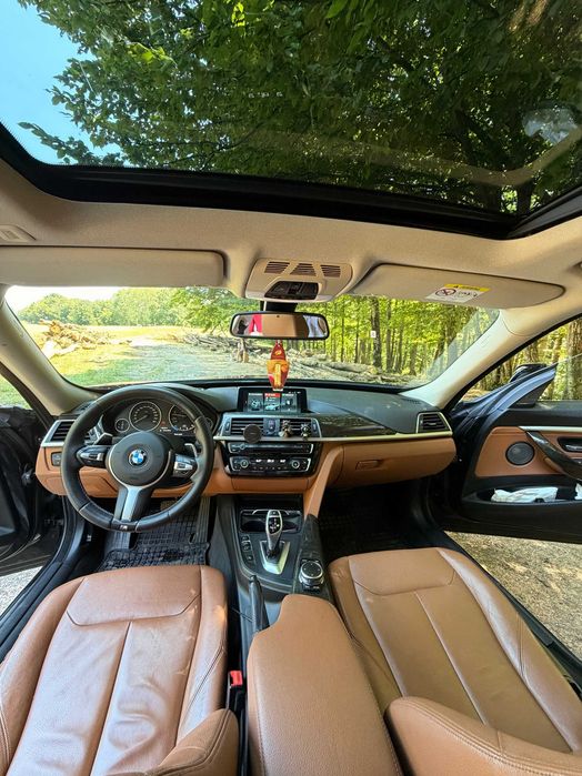 BMW Seria 3 330d xDrive Luxury Line