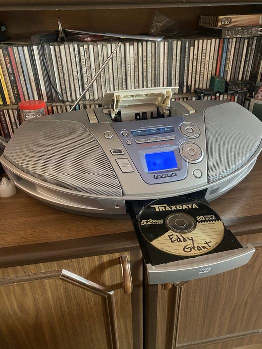 Radio casetofon Panasonic Rs 27 complet stare f buna  f buna