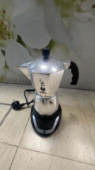 Електричекса кафеварка Bialetti Moka Timer