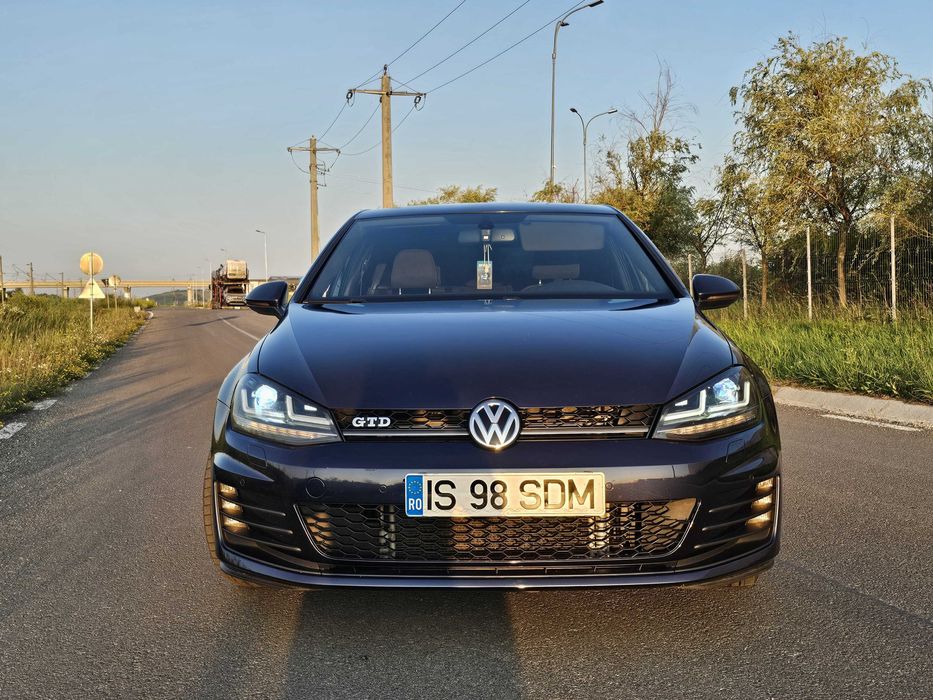 Golf 7 GTD 2016 220cp