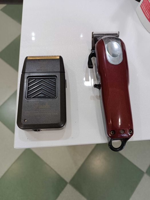 Машинка за подстригване и Шейвър.