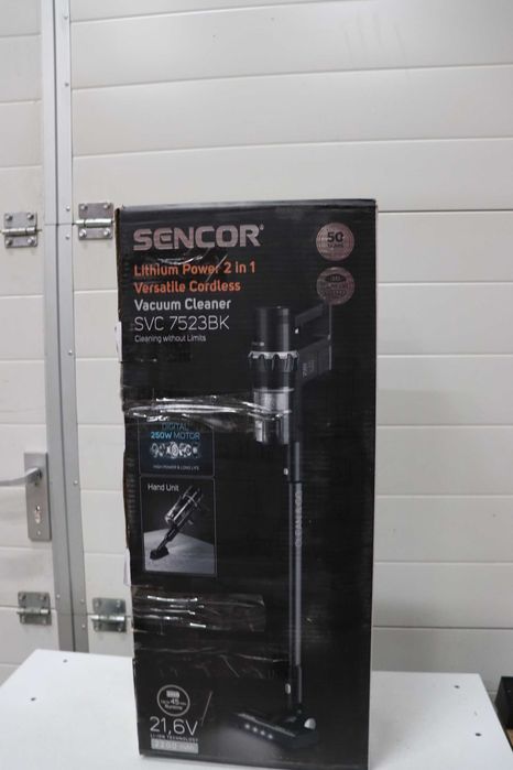 Вертикална Прахосмукачка SENCOR SVC 7523BK, черна