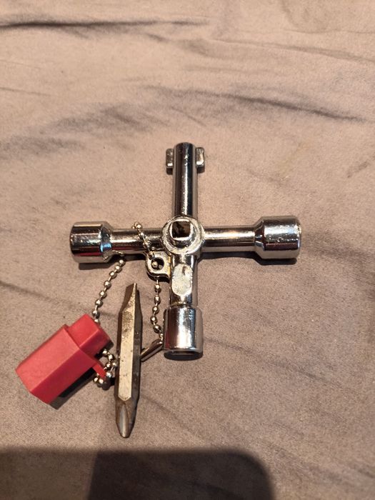 Джобен инструмент 6 функции нов