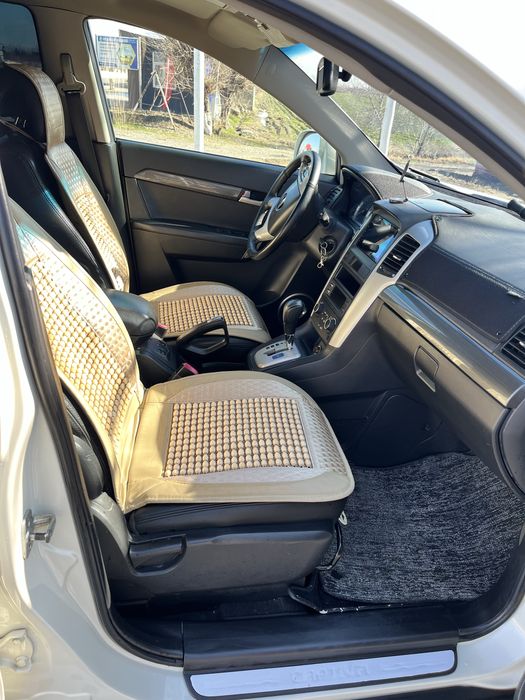 Captiva 1 (3.2 л мотор)  2009 г. 185.000 пробег. Оқ (белый жемчуг)