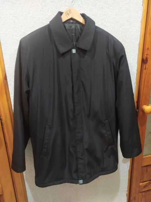 Продам куртку мужскую