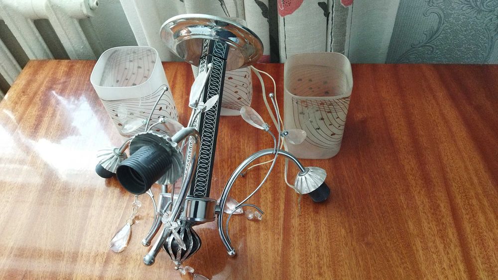 Продам светильники