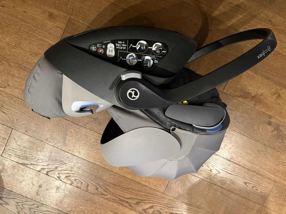 Cybex Cloud Z + въртяща се база