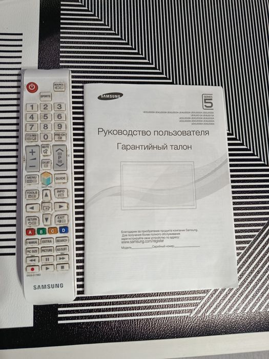 Телевизор Самсунг диагональ 102